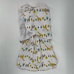 Halo Swaddle 3-6 Months/Small Giraffes
